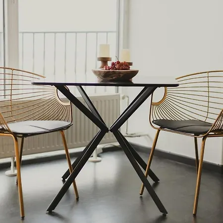 Апартаменты Hohes Mit Weitblick Ueber Аугсбург